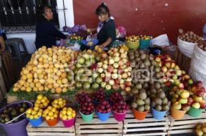 FERIA DEL CHILE EN NOGADA . CHOLULA