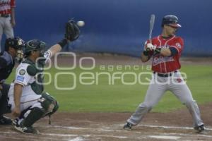 BÉISBOL . PERICOS VS BRAVOS DE LEÓN