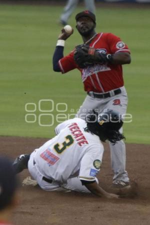 BÉISBOL . PERICOS VS BRAVOS DE LEÓN