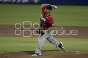 BÉISBOL . PERICOS VS BRAVOS DE LEÓN