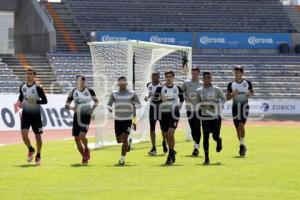 ENTRENAMIENTO LOBOS BUAP