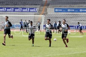 ENTRENAMIENTO LOBOS BUAP