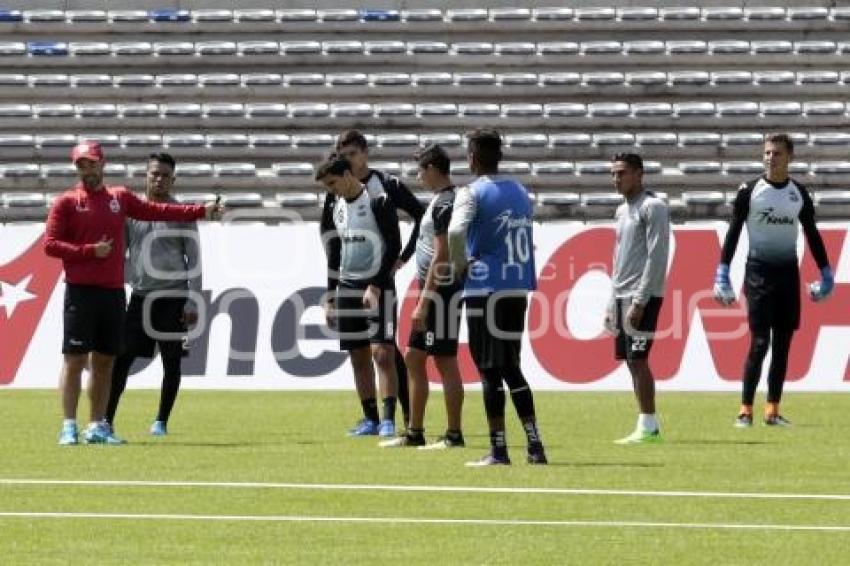 ENTRENAMIENTO LOBOS BUAP