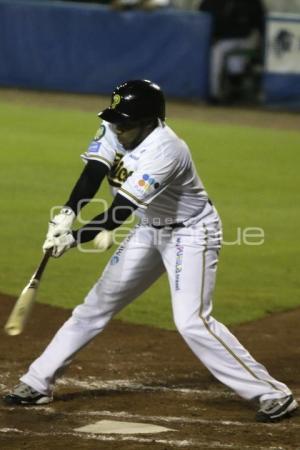 BÉISBOL . PERICOS VS BRAVOS DE LEÓN