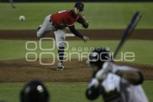 BÉISBOL . PERICOS VS BRAVOS DE LEÓN