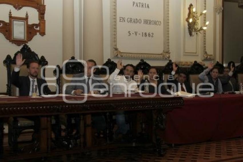 SESIÓN EXTRAORDINARIA DE CABILDO