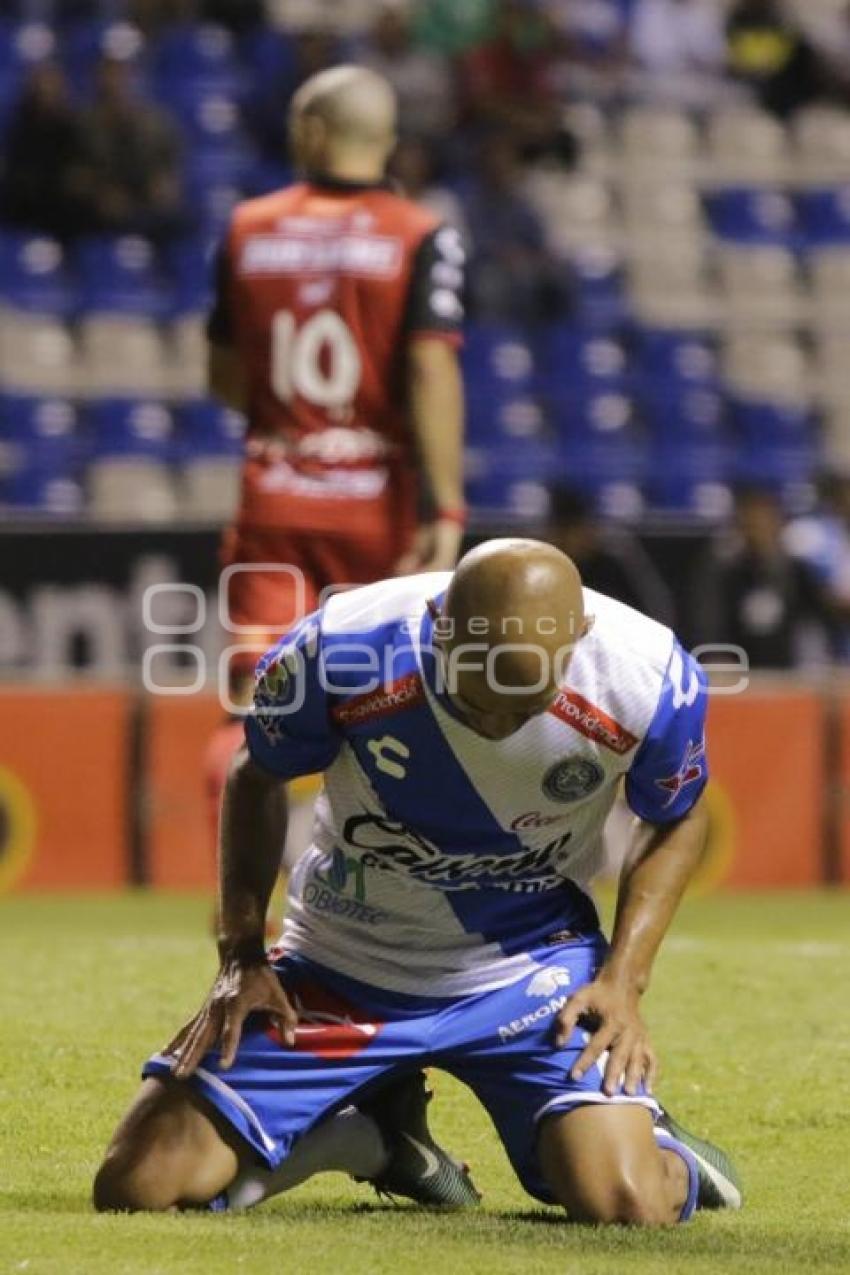 FÚTBOL . CLUB PUEBLA VS XOLOS