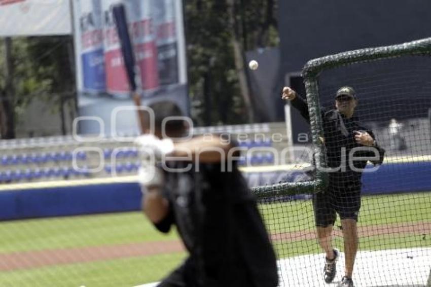 ENTRENAMIENTO PERICOS DE PUEBLA