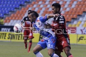 FÚTBOL . CLUB PUEBLA VS XOLOS