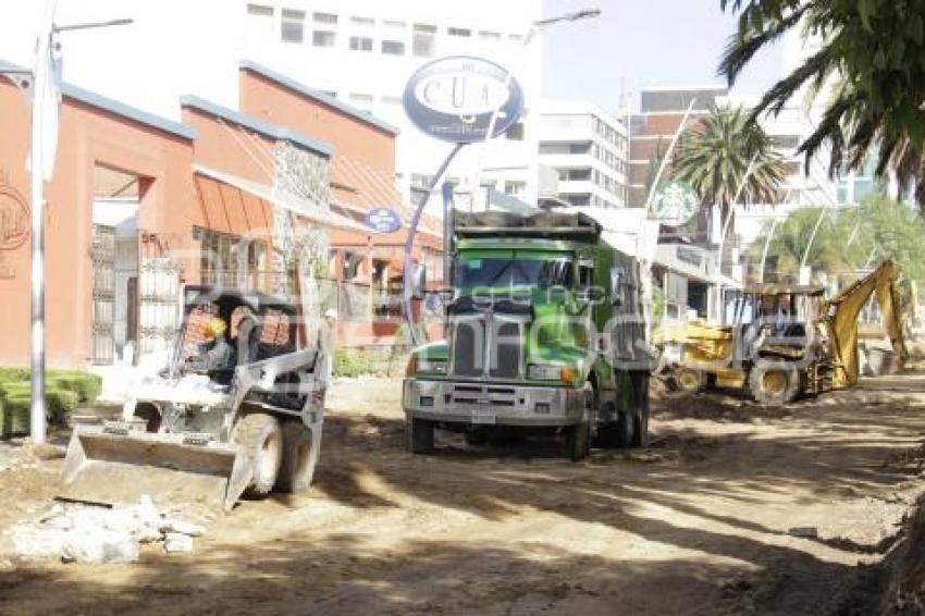 OBRAS . AVENIDA JUÁREZ