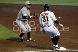 BÉISBOL . PERICOS VS TIGRES PLAY OFF