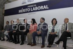 RECONOCIMIENTOS AL MÉRITO LABORAL