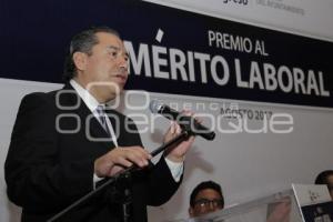 RECONOCIMIENTOS AL MÉRITO LABORAL