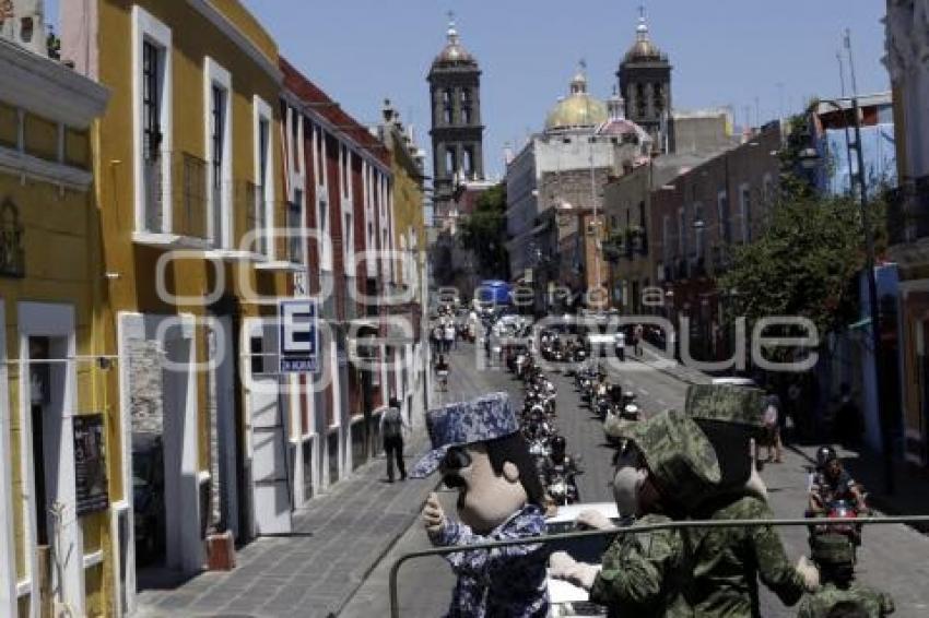 RODADA A EXPOSICIÓN MILITAR