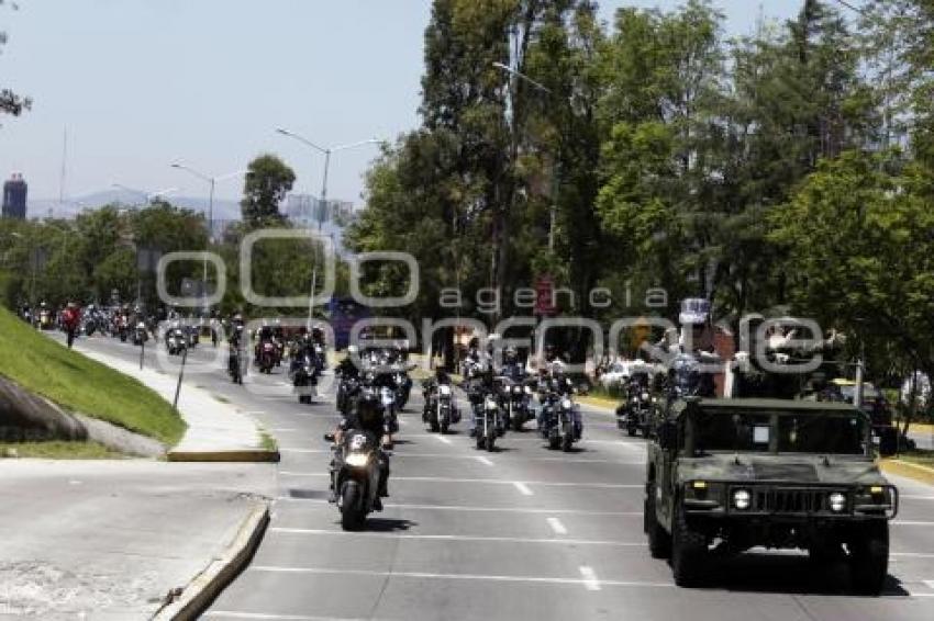 RODADA A EXPOSICIÓN MILITAR