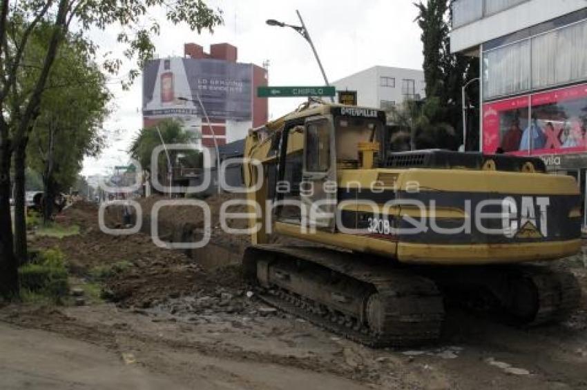 OBRAS . AVENIDA JUÁREZ