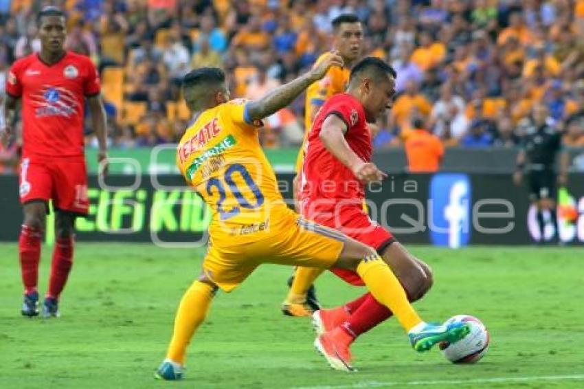 FÚTBOL . TIGRES VS LOBOS BUAP