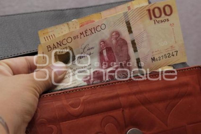 ECONOMÍA . DINERO