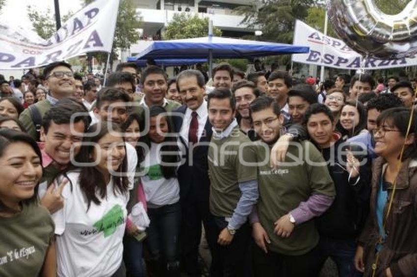 BUAP . CAMPAÑA . ALFONSO ESPARZA