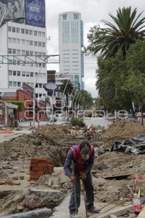 OBRAS . AVENIDA JUÁREZ