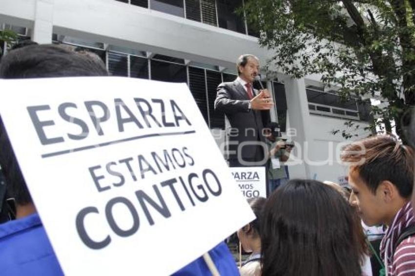 BUAP . CAMPAÑA . ALFONSO ESPARZA