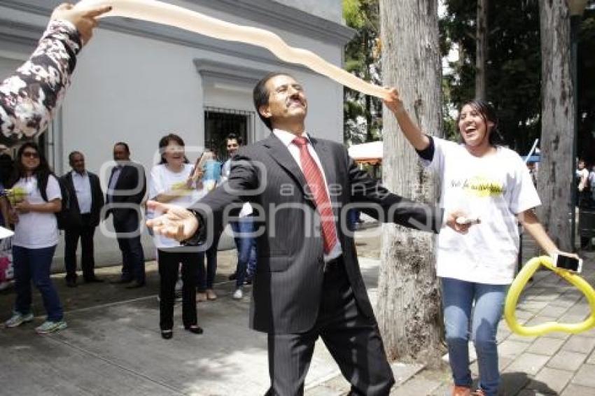 BUAP . CAMPAÑA . ALFONSO ESPARZA