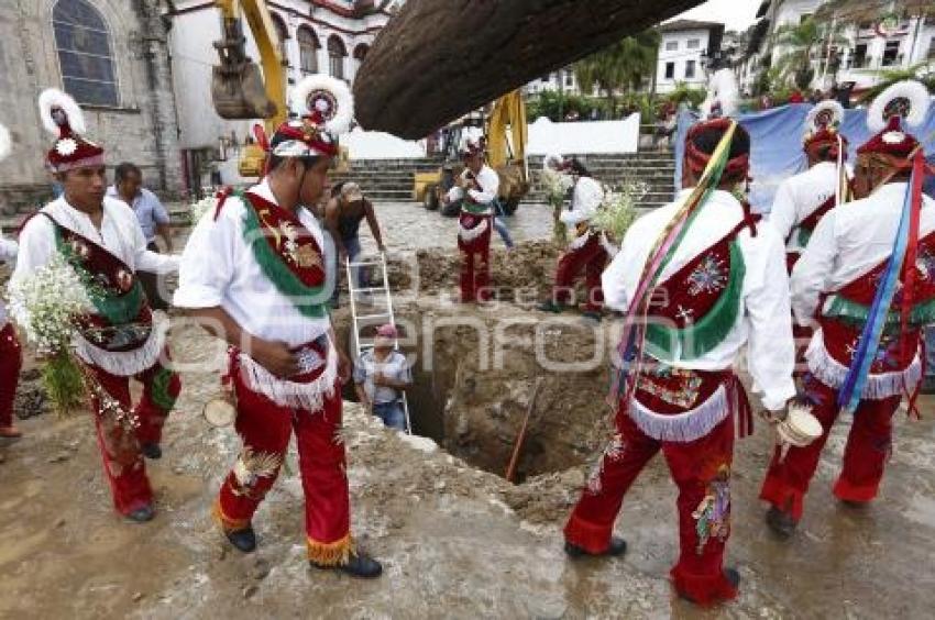 RITUAL VOLADORES DE CUETZALAN