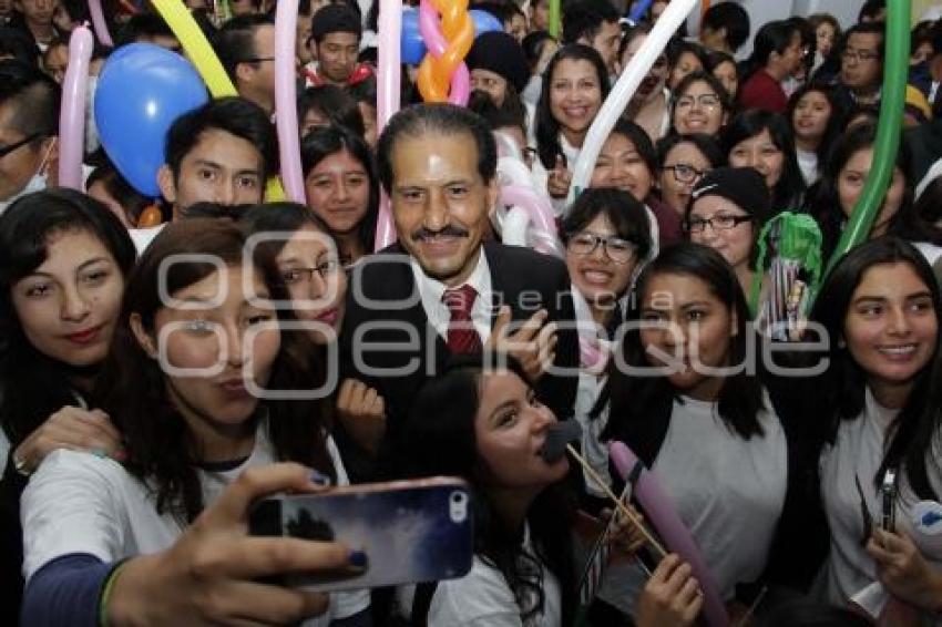 BUAP . CAMPAÑA . ALFONSO ESPARZA