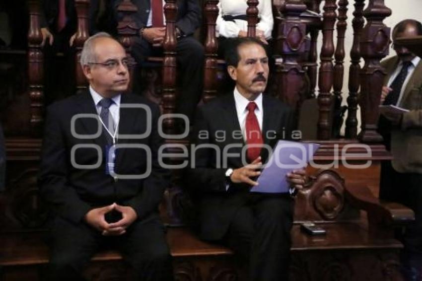 ALFONSO ESPARZA . CONSEJO UNIVERSITARIO