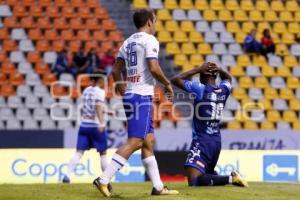 FÚTBOL . CLUB PUEBLA VS CRUZ AZUL