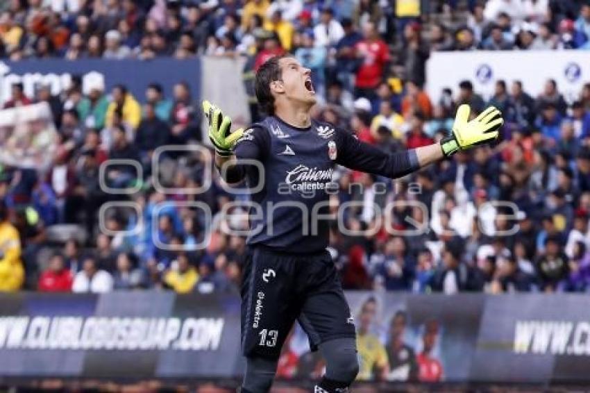 FÚTBOL . LOBOS BUAP VS MORELIA