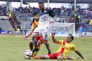 FÚTBOL . LOBOS BUAP VS MORELIA