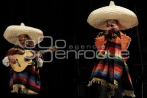 BALLET  FOLKLÓRICO