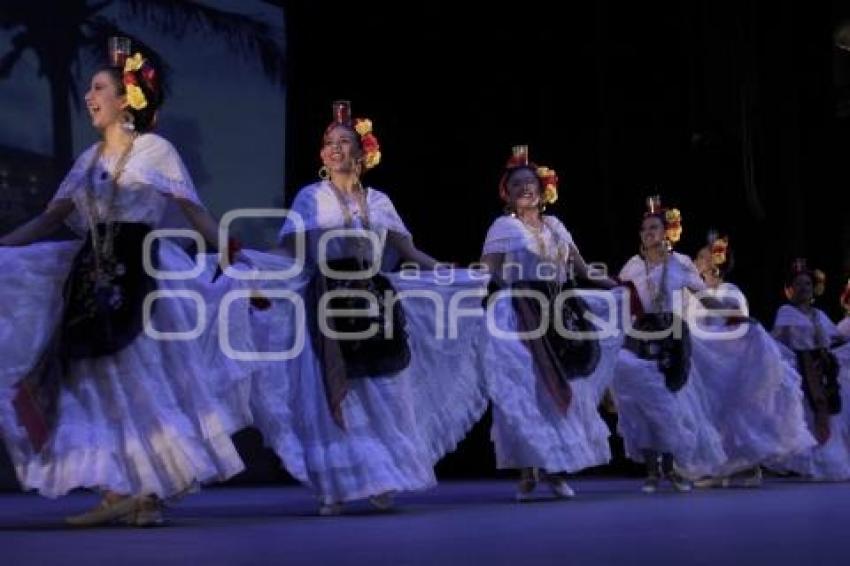 BALLET  FOLKLÓRICO