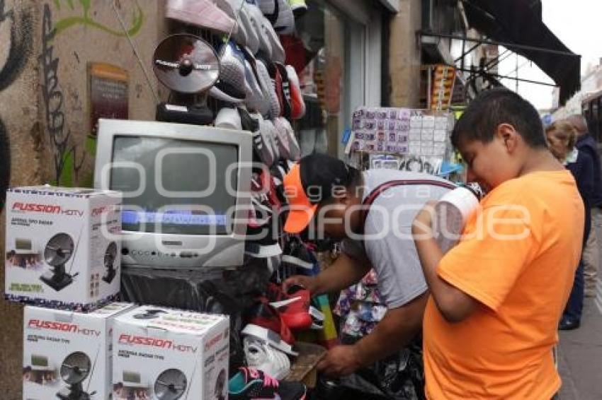 VENDEDORES AMBULANTES