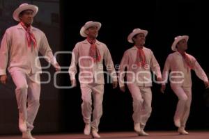 BALLET  FOLKLÓRICO