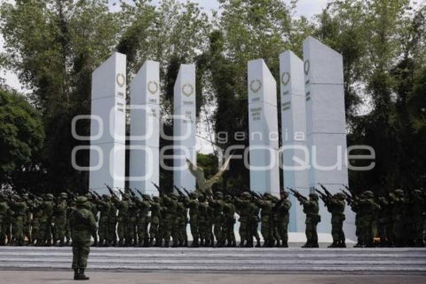 CEREMONIA NIÑOS HÉROES