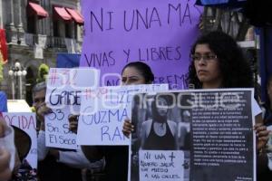 MANIFESTACIÓN . ALERTA DE GÉNERO