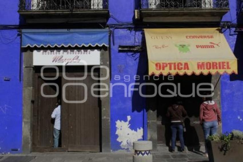 CALLES Y COMERCIOS ABIERTOS