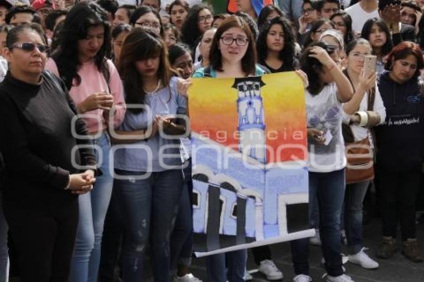 HOMENAJE . PREPA LÁZARO CÁRDENAS