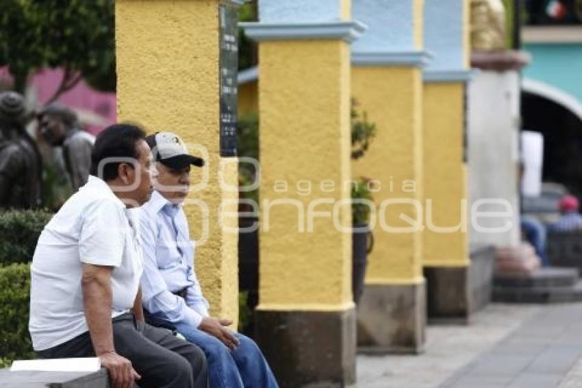 VIDA COTIDIANA . XICOTEPEC