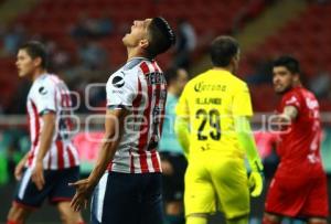 FÚTBOL . CHIVAS VS LOBOS BUAP
