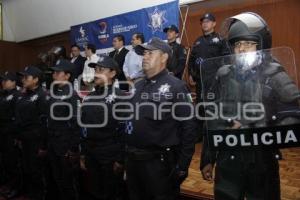 FIRMA CANIRAC . POLICÍA AUXILIAR