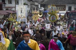 FERIA DE CUETZALAN . PROCESIÓN DE LAS CERAS