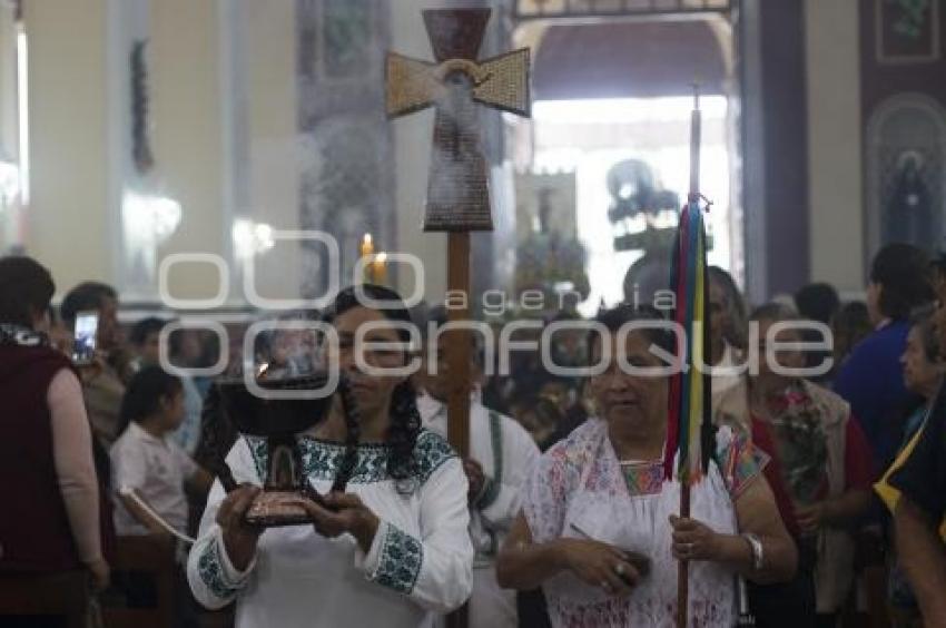 FERIA DE CUETZALAN . PROCESIÓN DE LAS CERAS