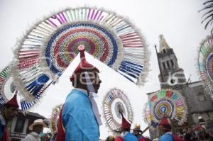 FERIA DE CUETZALAN . PROCESIÓN DE LAS CERAS