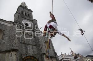 FERIA DE CUETZALAN . PROCESIÓN DE LAS CERAS