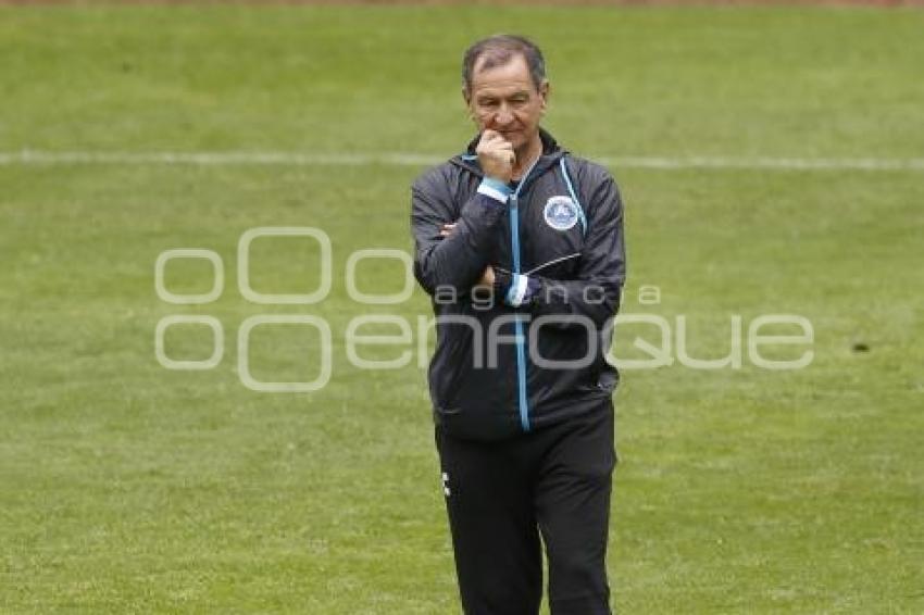 CLUB PUEBLA . ENRIQUE MEZA