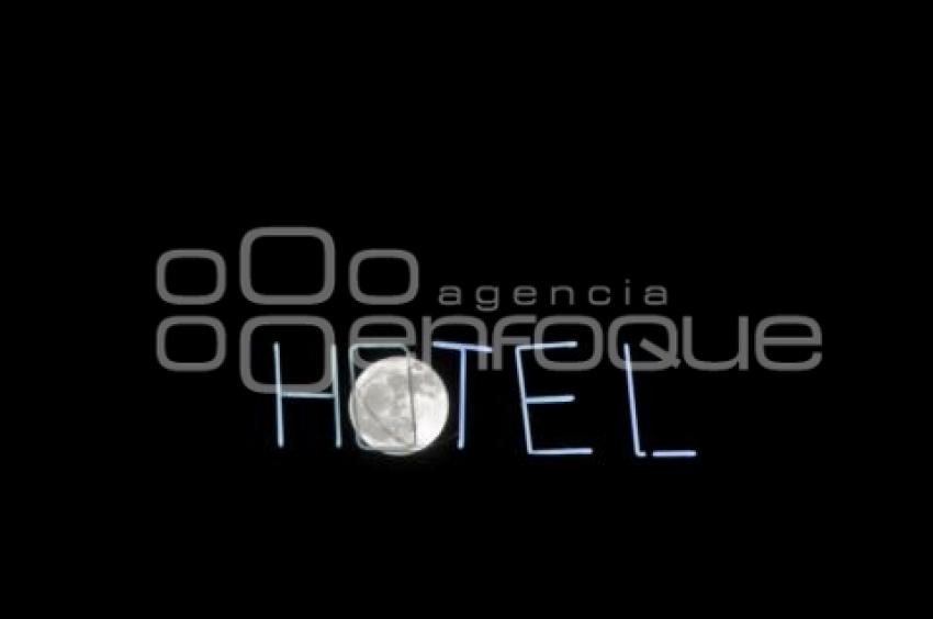 LUNA LLENA