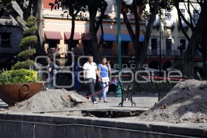 PARQUES Y JARDINES . ZÓCALO